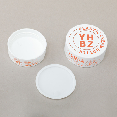 Toptan alma Custom Logo Baskılı Plastik Ambalaj Kavanozları Vücut Yağı ve Yüz Kremi İçin