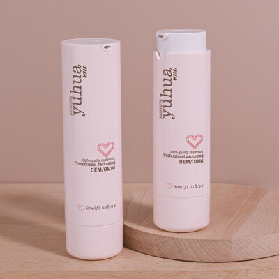 Hava pompası ve özel tasarımlı dayanıklı plastik losyon şişesi kozmetik ambalajı ve sıvı ürün depolaması için idealdir