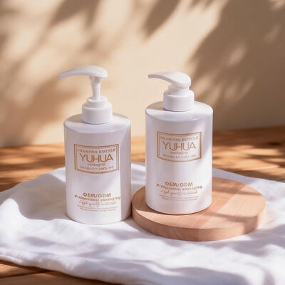 Toner Losyon Serumu dahil olmak üzere kozmetik ürünler için özel olarak yapılandırılabilir plastik ambalaj şişeleri, silindir şeklinde ve vida kapağı kapalı