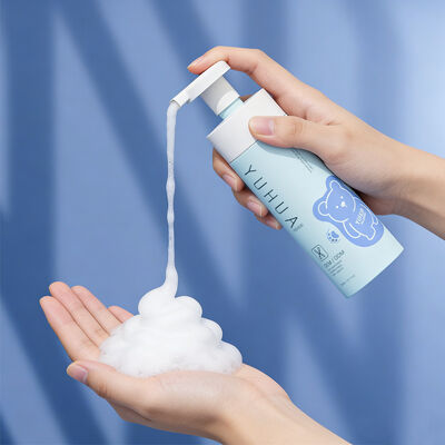 Vida Kozmetik Ürünleri İçin Vidali Kapak Tasarimli ve Serigrafi Baskiya Uygun Plastik Ambalaj Köpük Sise